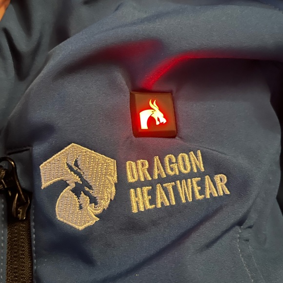 Heated women’s jacket - Picture 8 of 9